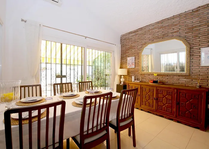 Villa West Family Mostaza *